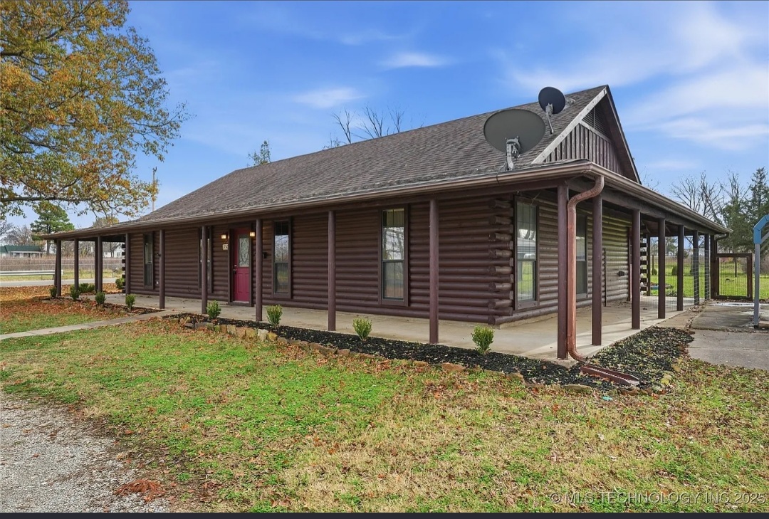 PROPERTY WITH SPACE STYLE AND POTENTIAL